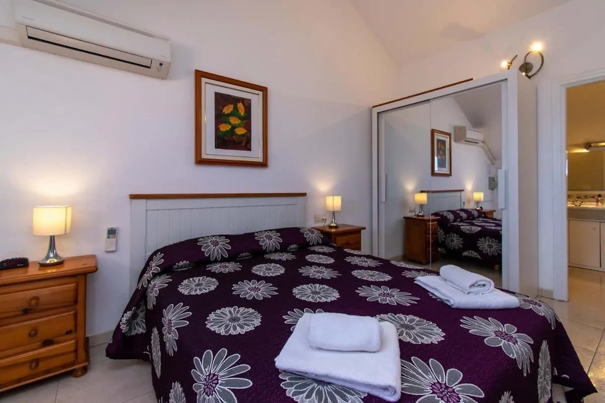 Tenerife Royal Gardens 19 - One Bed Front Line With Amazing Sea Views Playa de las Americas  Appartamento Playa de las Americas (Tenerife)