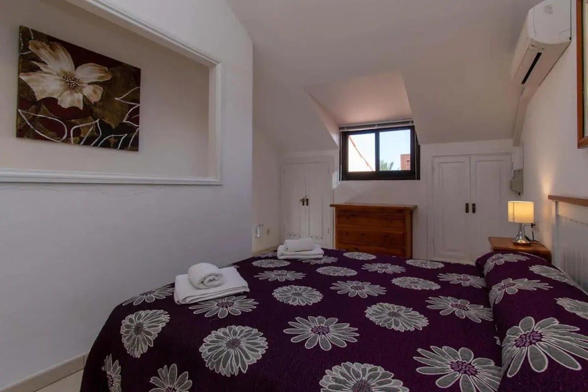 Apartment Tenerife Royal Gardens 19 - One Bed Front Line With Amazing Sea Views Playa de las Americas