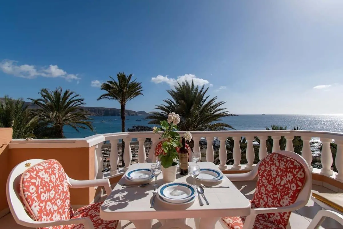 Tenerife Royal Gardens 19 - One Bed Front Line With Amazing Sea Views Playa de las Americas  Apartment